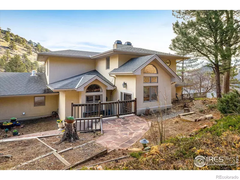 6152 Olde Stage RD, Boulder, CO 80302