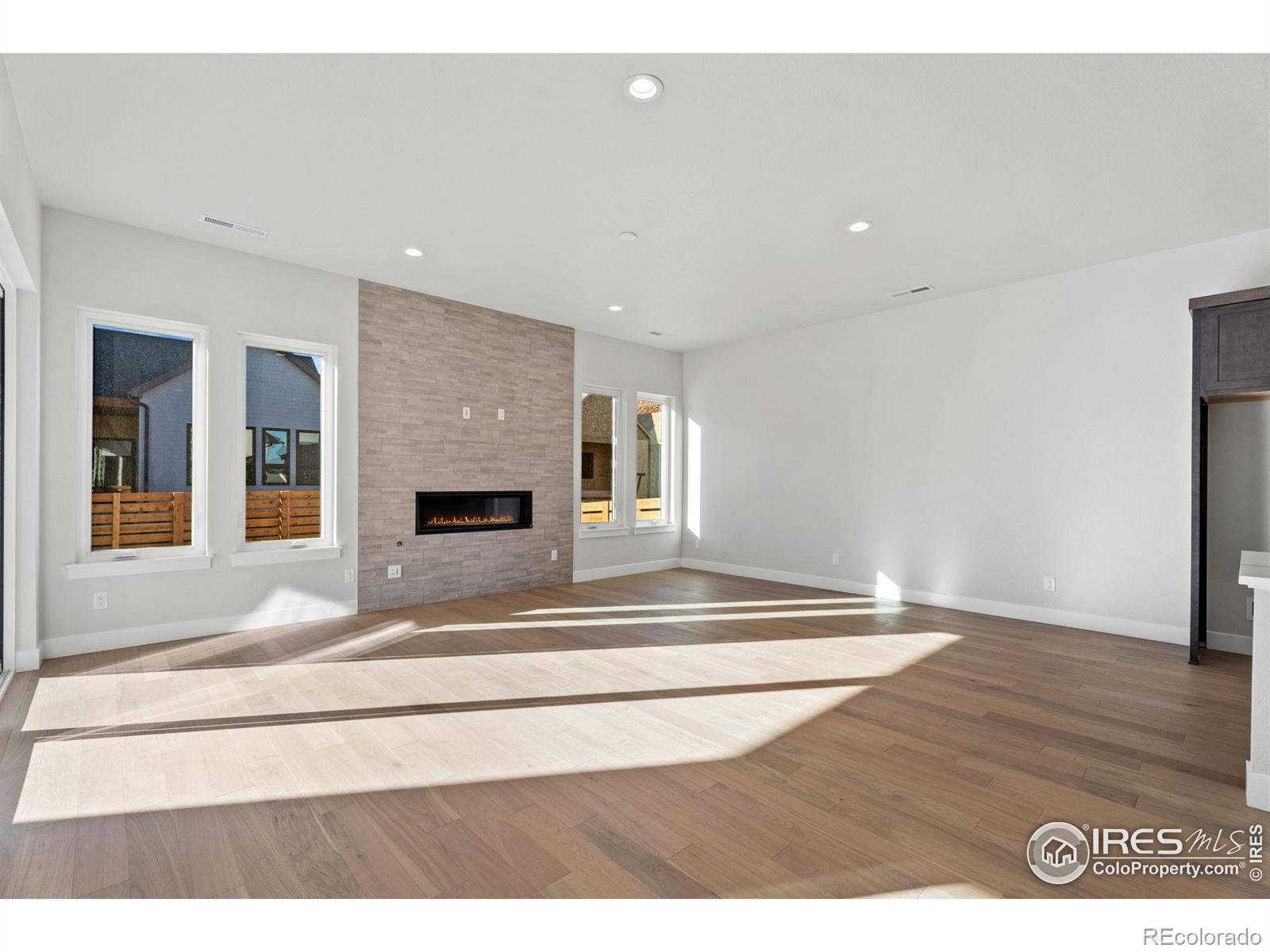 Windsor, CO 80550,1734 Beachside DR