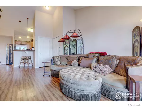 Longmont, CO 80504,804 Summer Hawk DR #1303