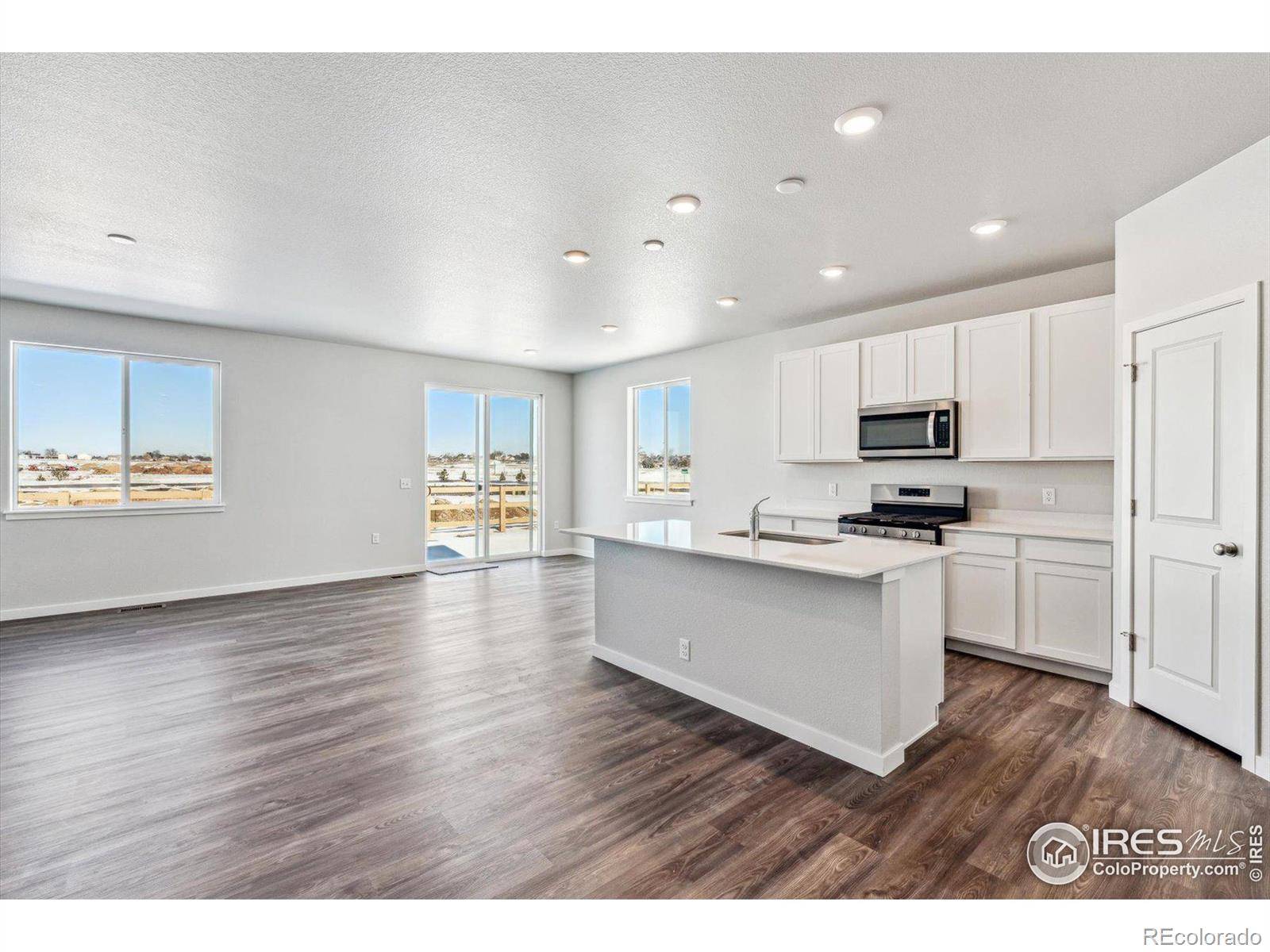 Windsor, CO 80550,826 Mesic LN