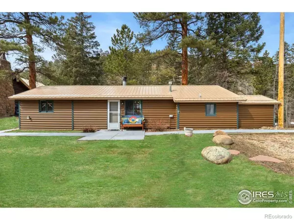 Lyons, CO 80540,818 Riverside DR