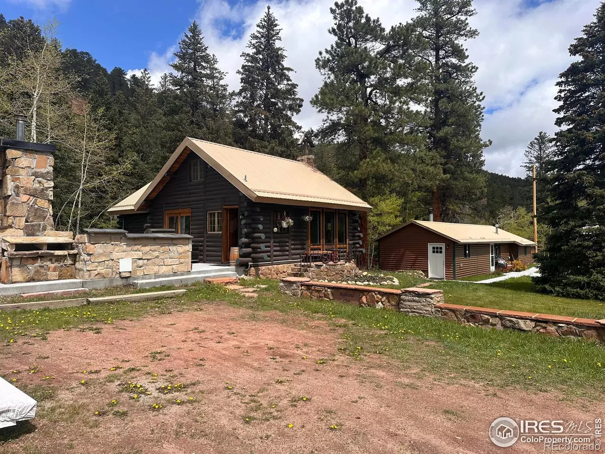 Lyons, CO 80540,818 Riverside DR
