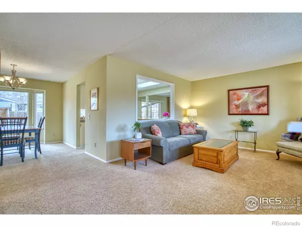 Longmont, CO 80503,19 University CIR