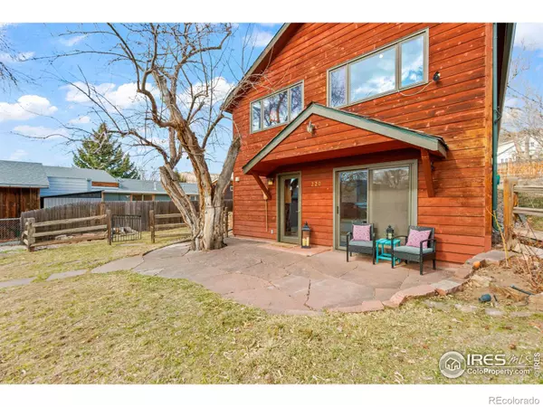 Lyons, CO 80540,220 Stickney AVE