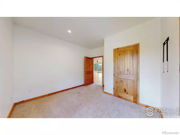 Estes Park, CO 80517,1701 Devils Gulch RD