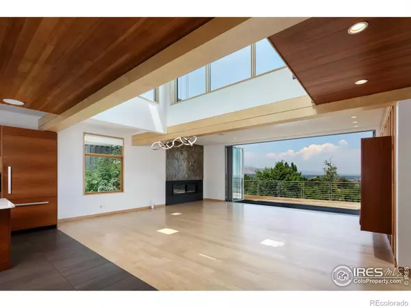 Boulder, CO 80305,2235 Vassar DR