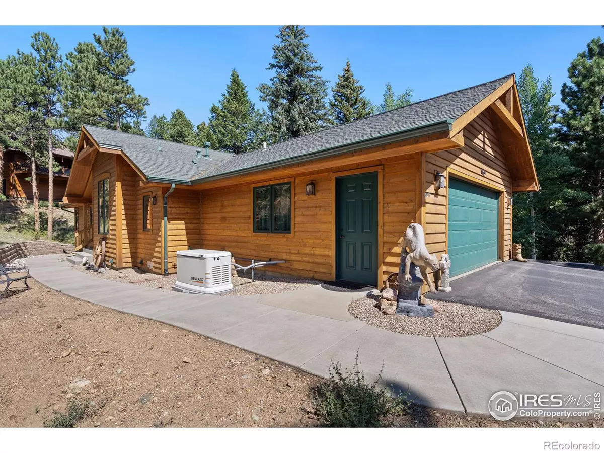 Estes Park, CO 80517,1069 Fall River CT