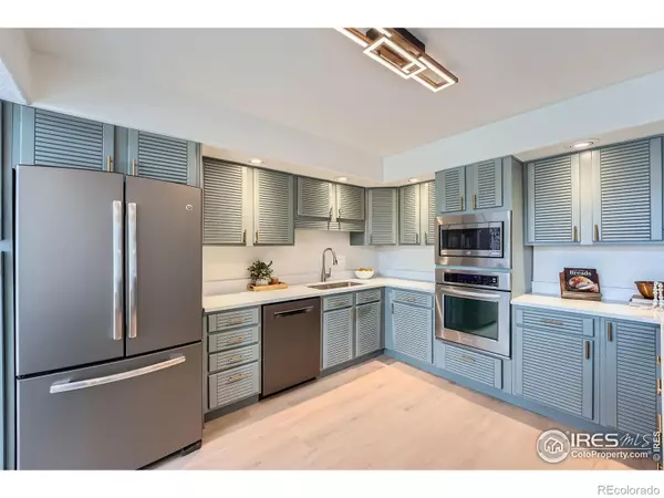 Boulder, CO 80301,5855 Rustic Knolls DR