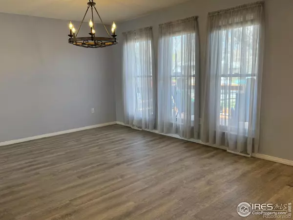 Longmont, CO 80504,647 Buchanan LN