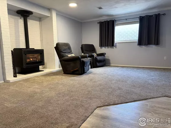 Longmont, CO 80504,647 Buchanan LN