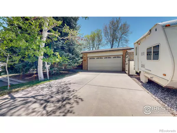 Berthoud, CO 80513,729 Jay PL
