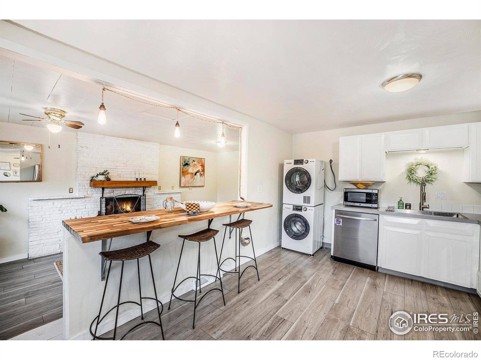 Longmont, CO 80504,417 E 4th AVE
