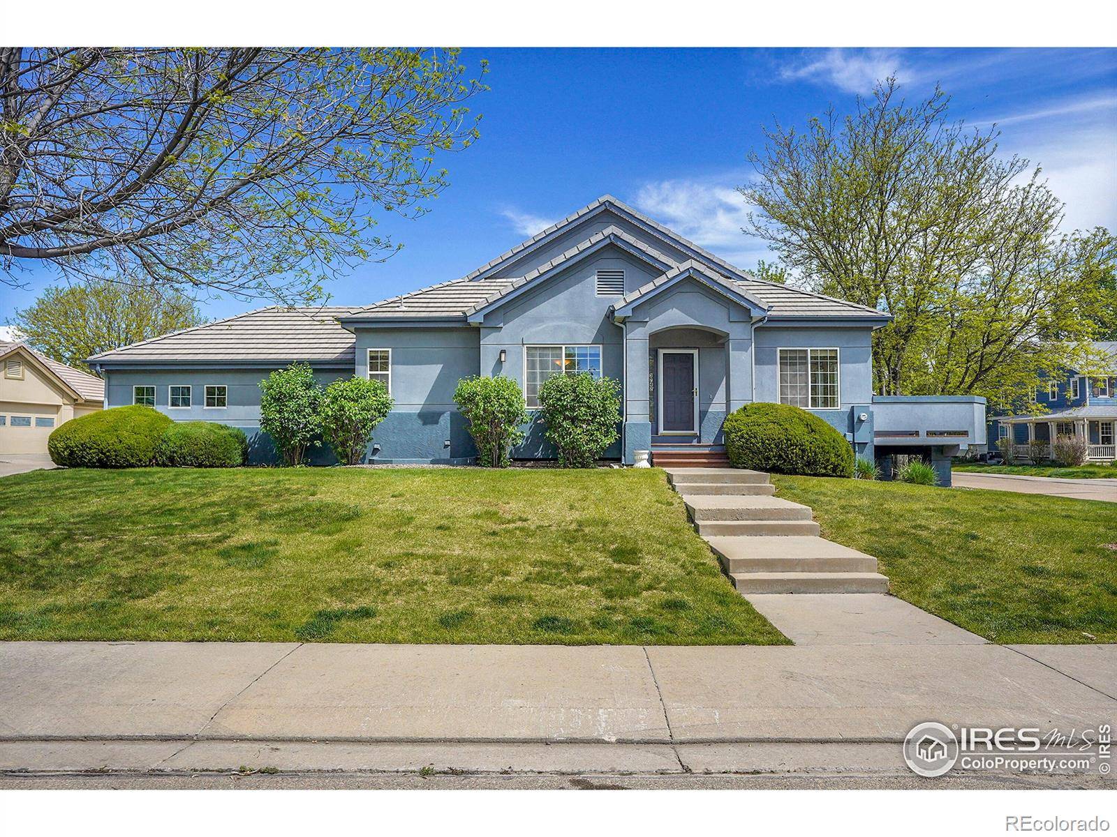 3742 Florentine CIR, Longmont, CO 80503