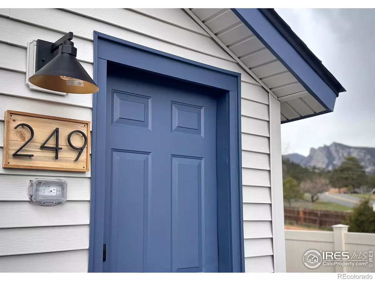 Estes Park, CO 80517,249 Virginia DR