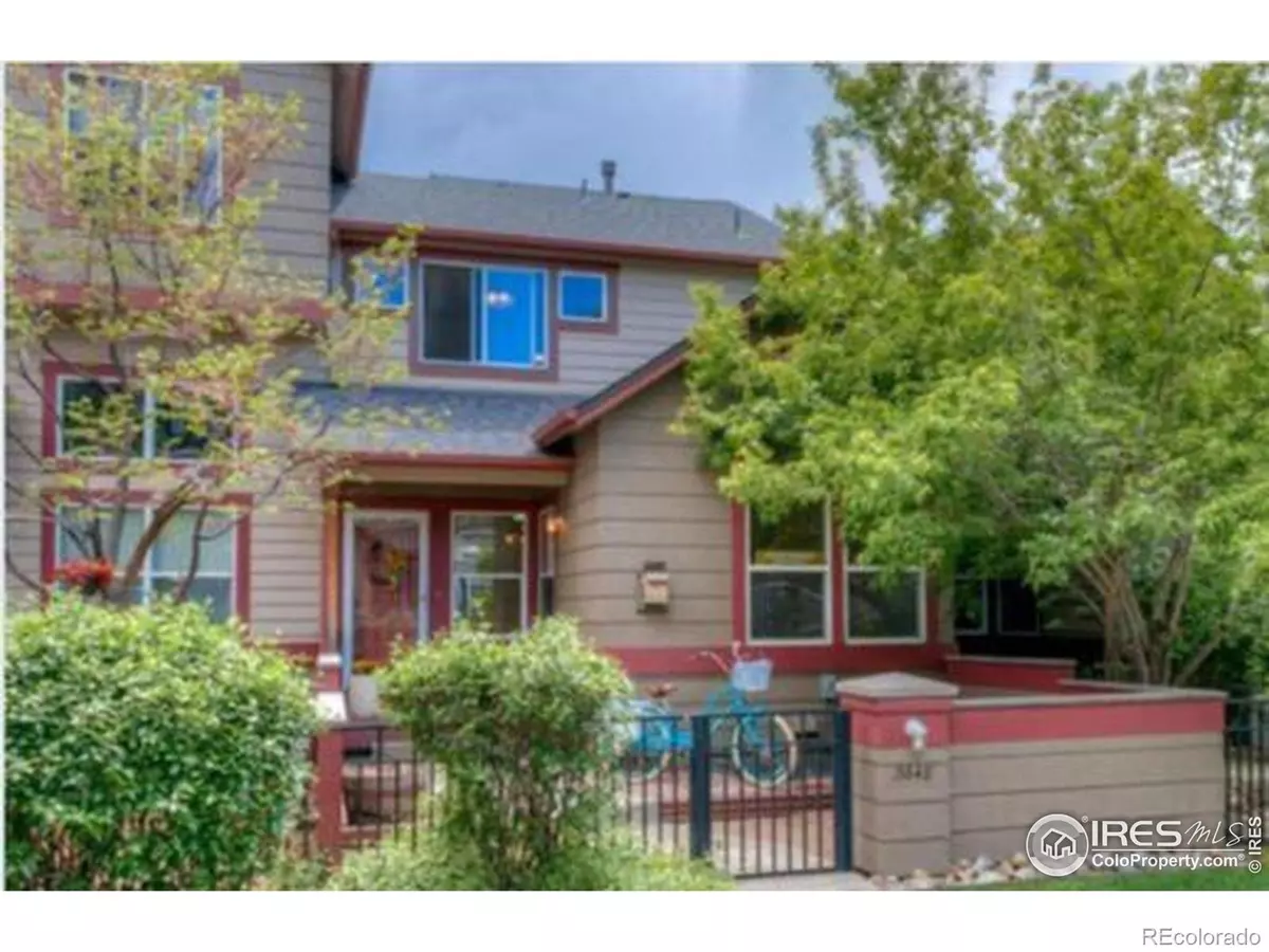 Longmont, CO 80503,3648 Oakwood DR