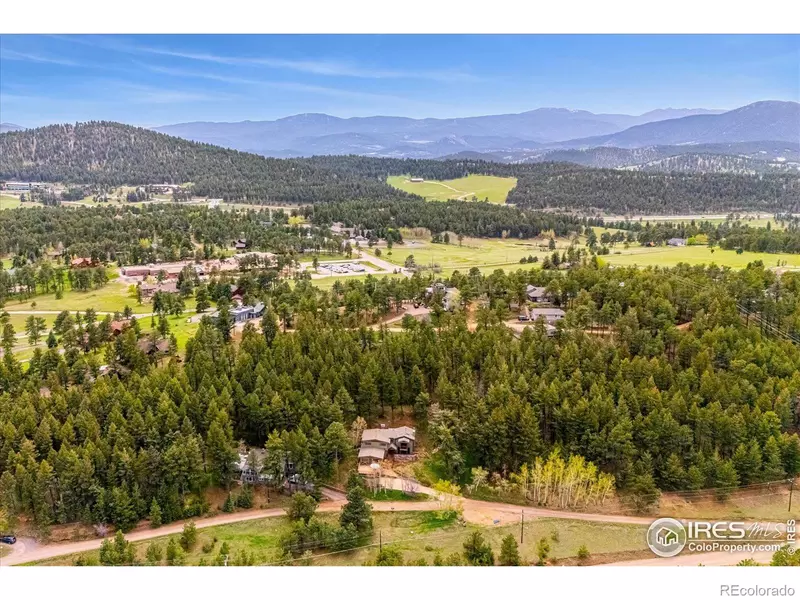 25808 Sunrise LN, Golden, CO 80401