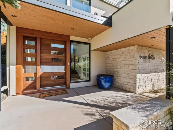 Boulder, CO 80304,1445 Moss Rock PL