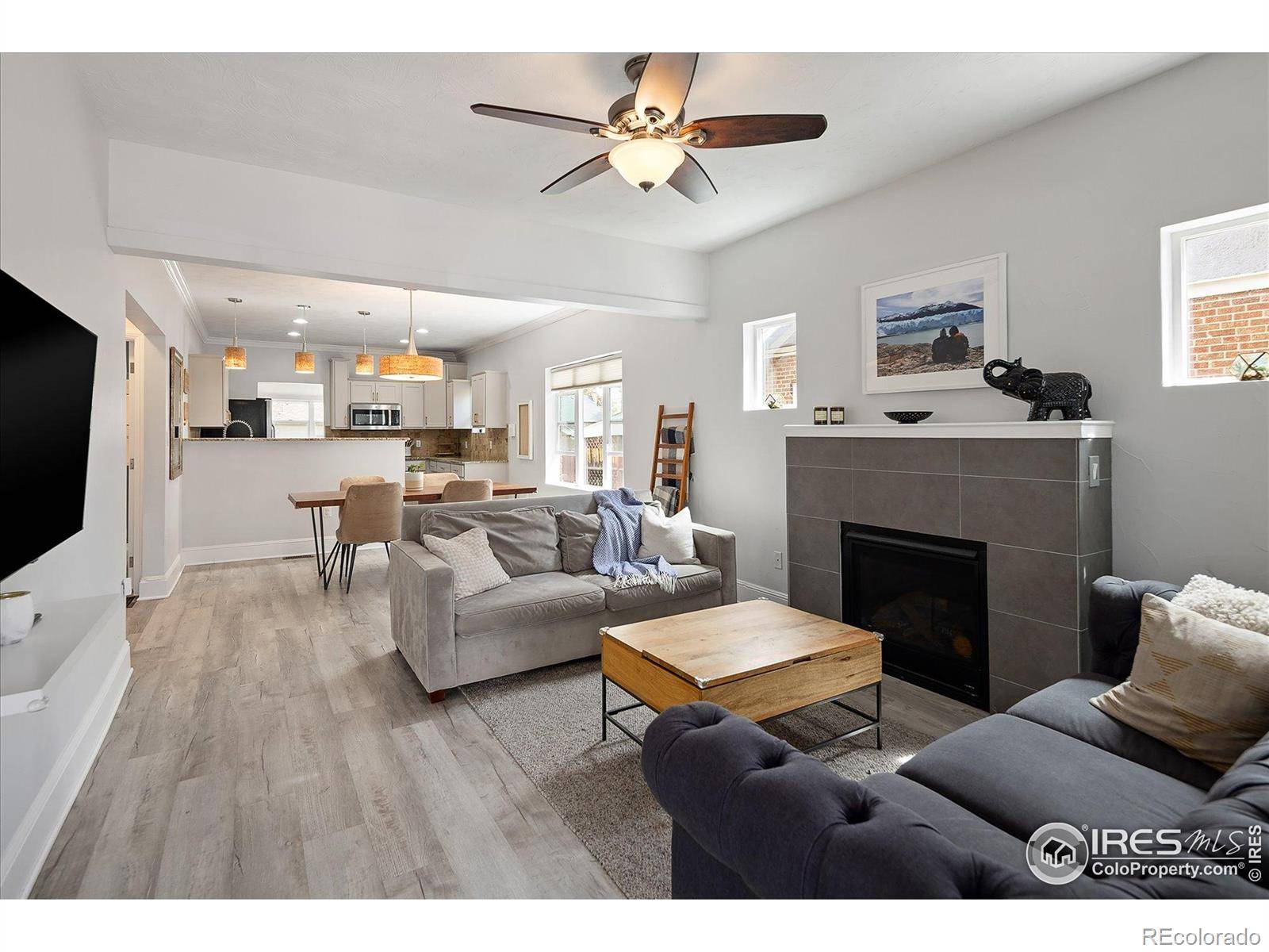 Denver, CO 80211,3039 W Denver PL