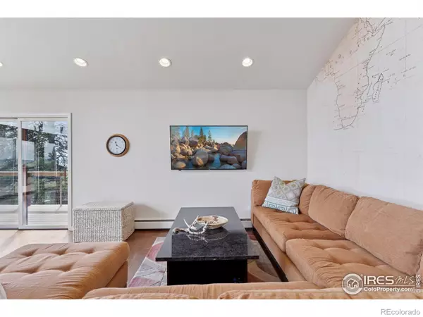 Boulder, CO 80302,8654 Thunderhead DR