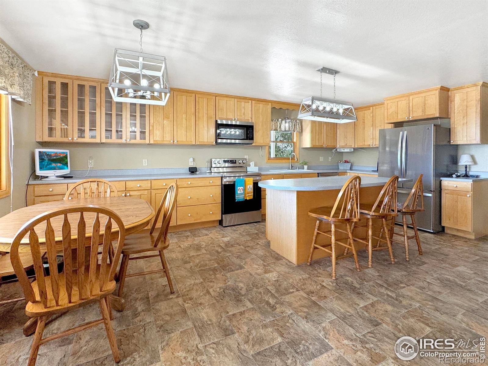 Akron, CO 80720,27505 County Road 41