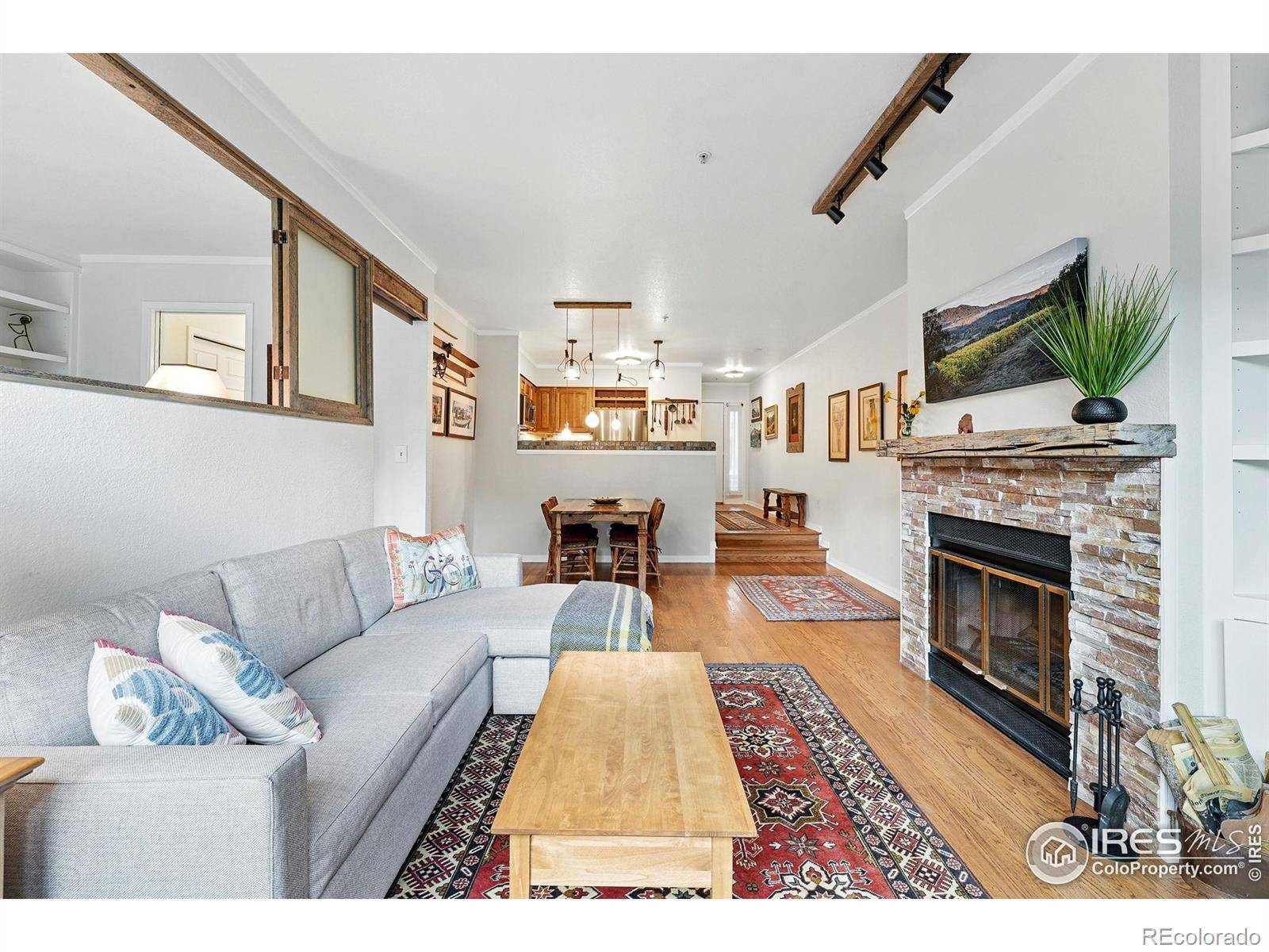 Boulder, CO 80302,854 Walnut ST #B