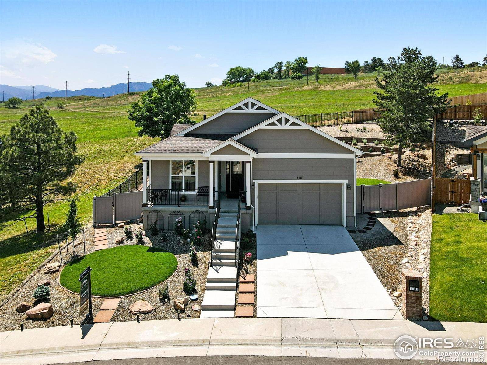 Louisville, CO 80027,1101 Hillside LN