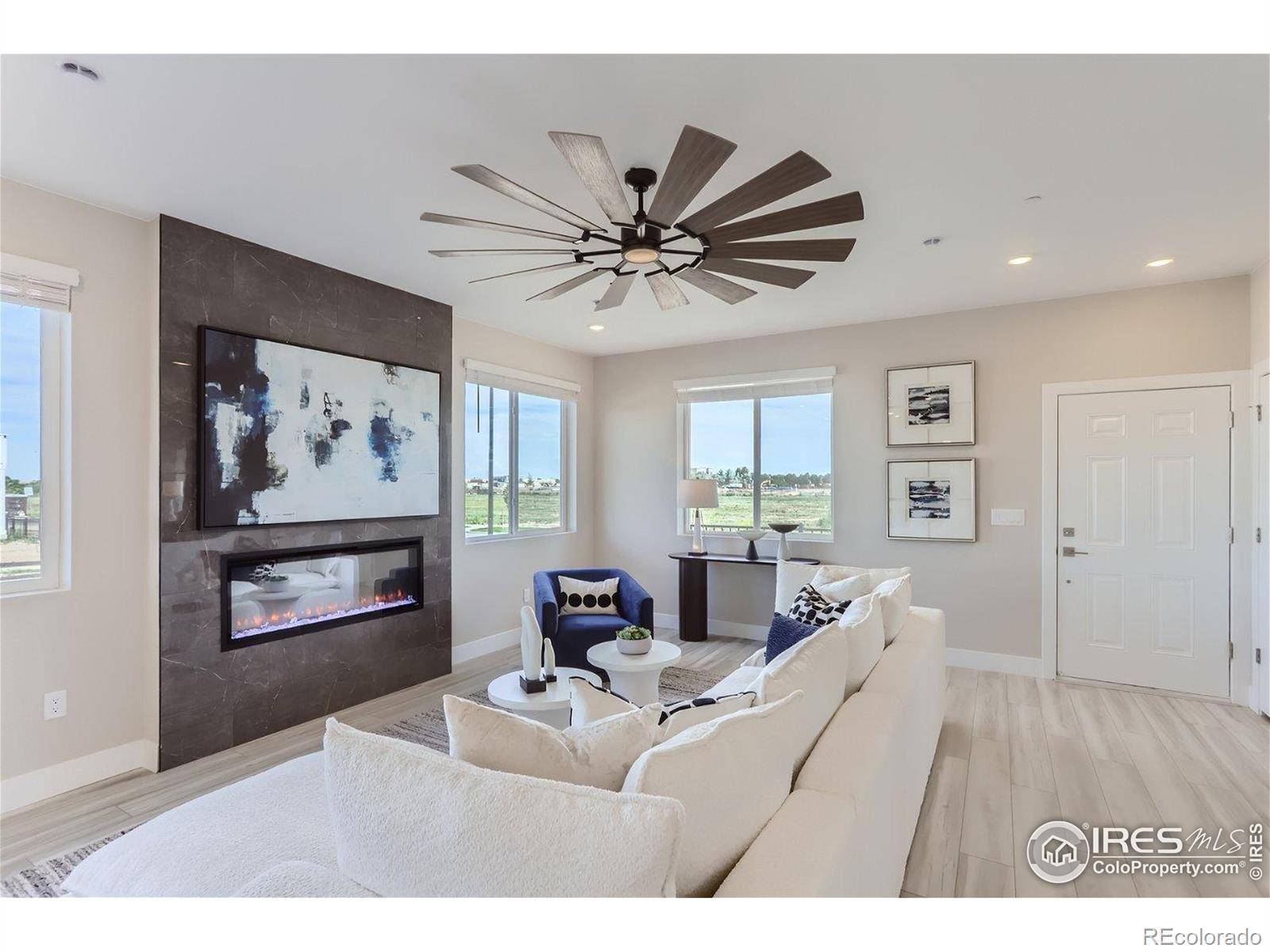 Longmont, CO 80503,2770 Bear Springs CIR