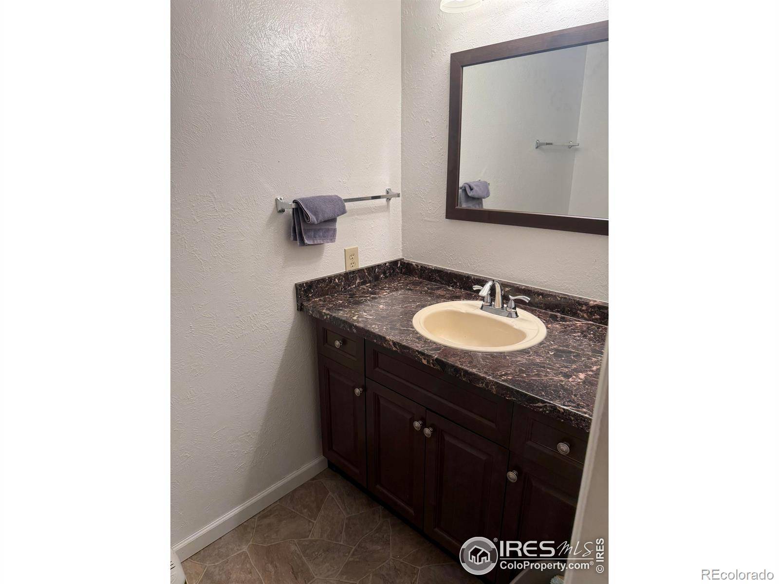 Longmont, CO 80501,2449 Linden ST