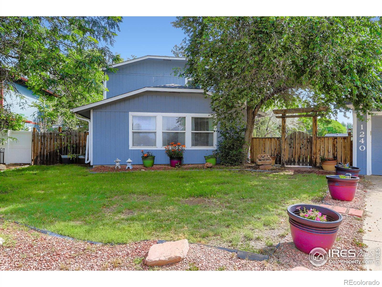 Longmont, CO 80504,1240 Snowbank CT