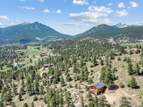Estes Park, CO 80517,402 Bluebird LN