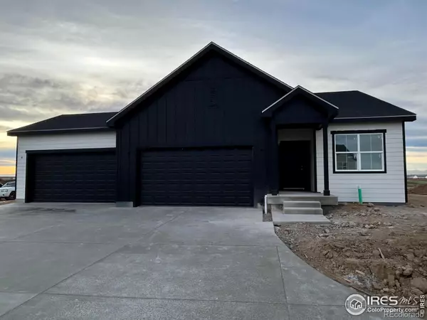 235 Dawn DR, Hudson, CO 80642