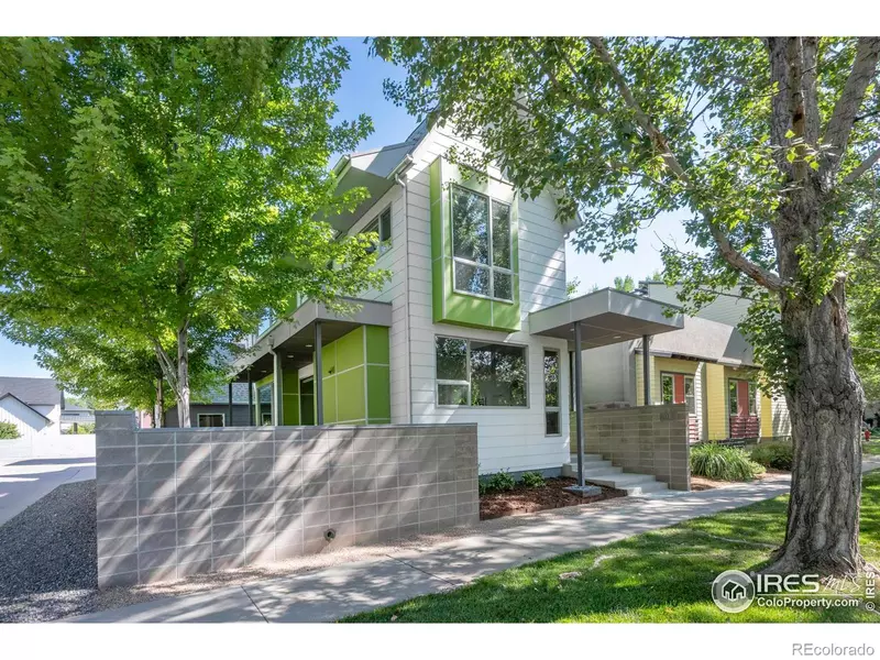 1012 Confidence DR, Longmont, CO 80504
