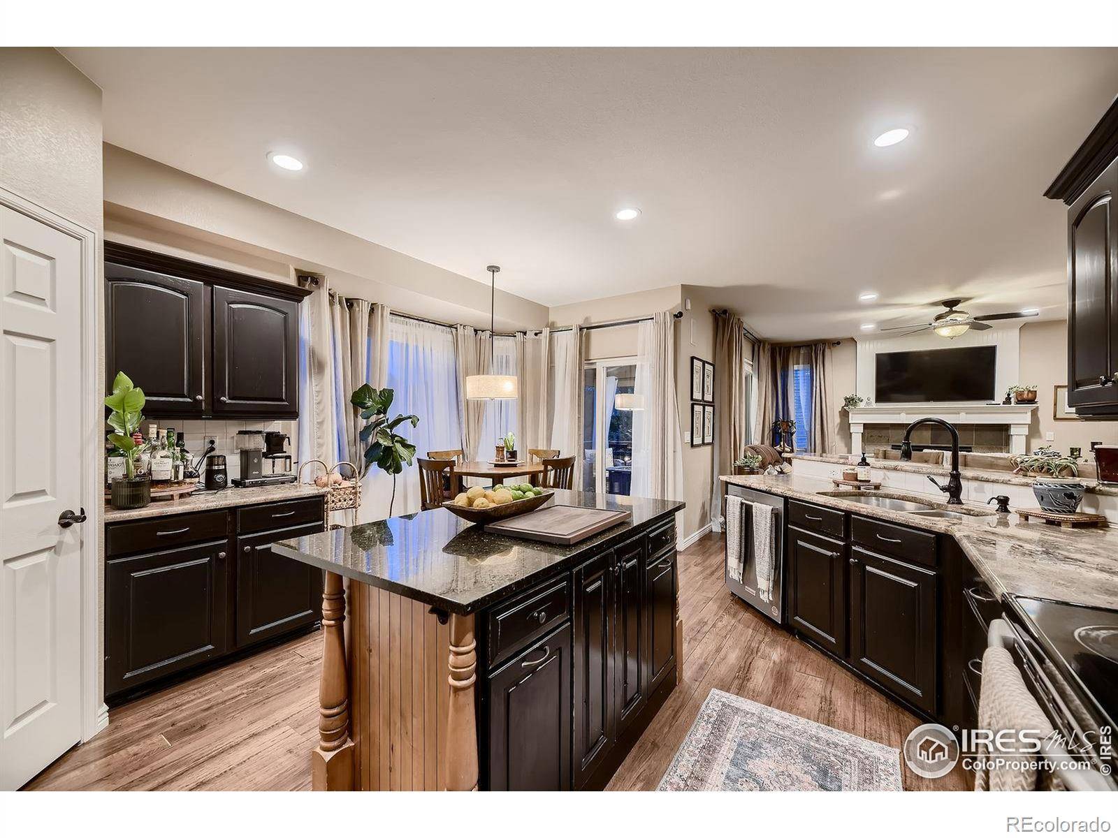Highlands Ranch, CO 80126,9412 Burgundy CIR