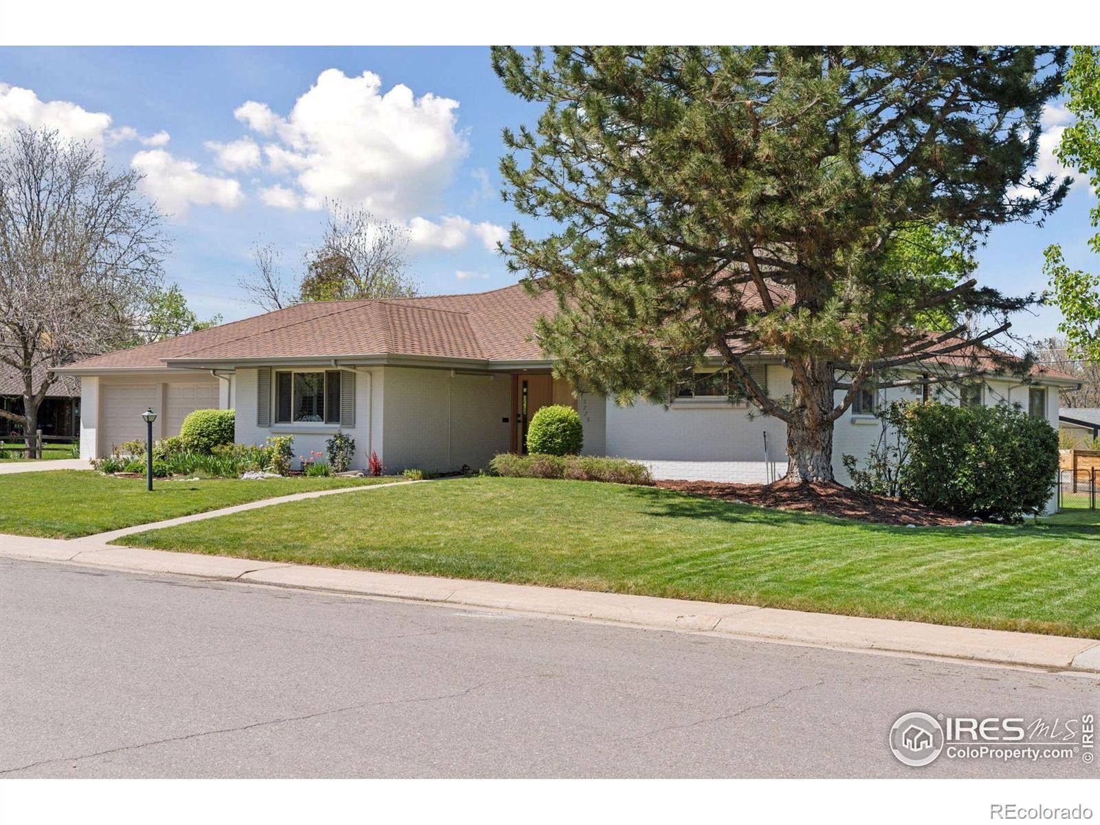 Denver, CO 80237,3775 S Forest WAY