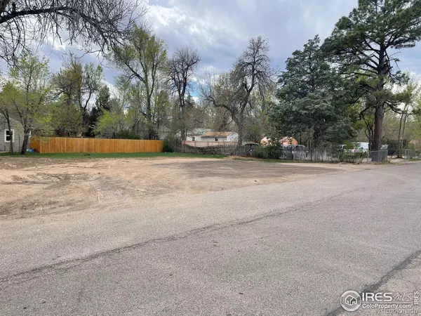 Fort Collins, CO 80521,515 S Shields ST