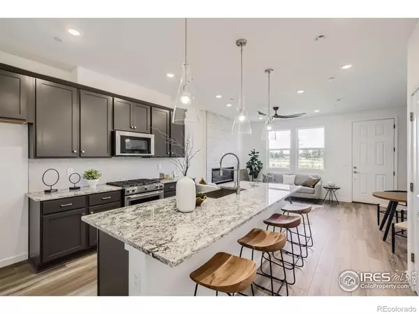 Longmont, CO 80503,2765 Bear Springs CIR