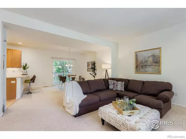 Longmont, CO 80504,2206 Watersong CIR