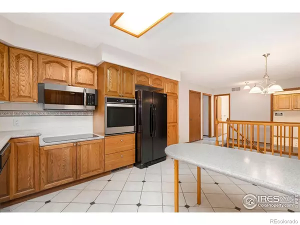 Longmont, CO 80503,3319 Mountain View AVE