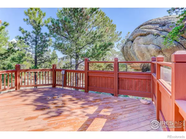Golden, CO 80403,31911 Warrens RD