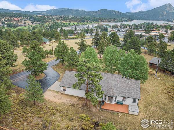 650 Highland LN, Estes Park, CO 80517