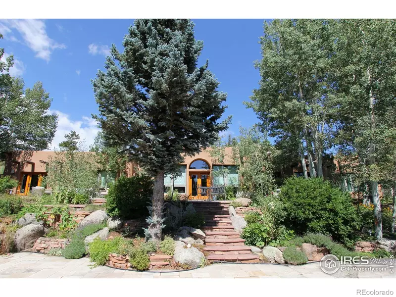 136 Old Post Office RD, Boulder, CO 80302