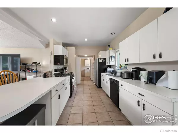 Boulder, CO 80304,2623 Sherwood CIR