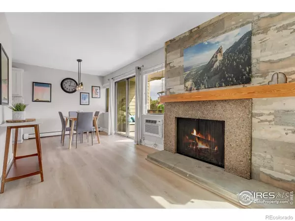 3050 Corona TRL #207, Boulder, CO 80301