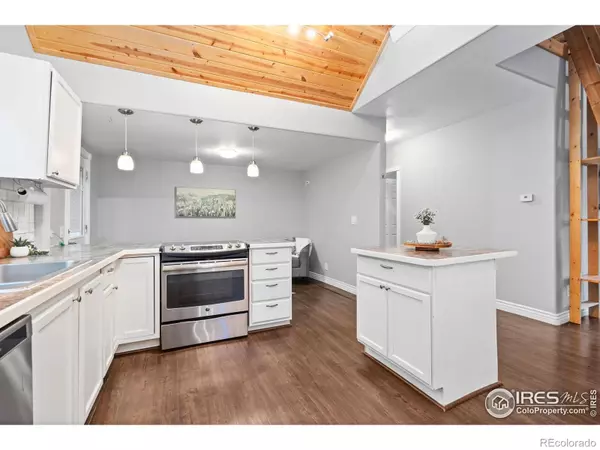 Loveland, CO 80537,707 E 8th ST