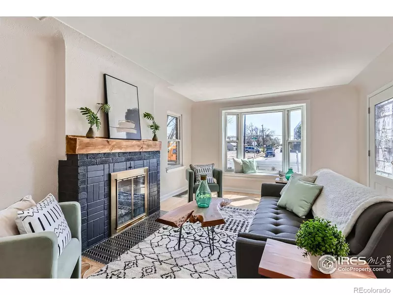 865 Holly ST, Denver, CO 80220