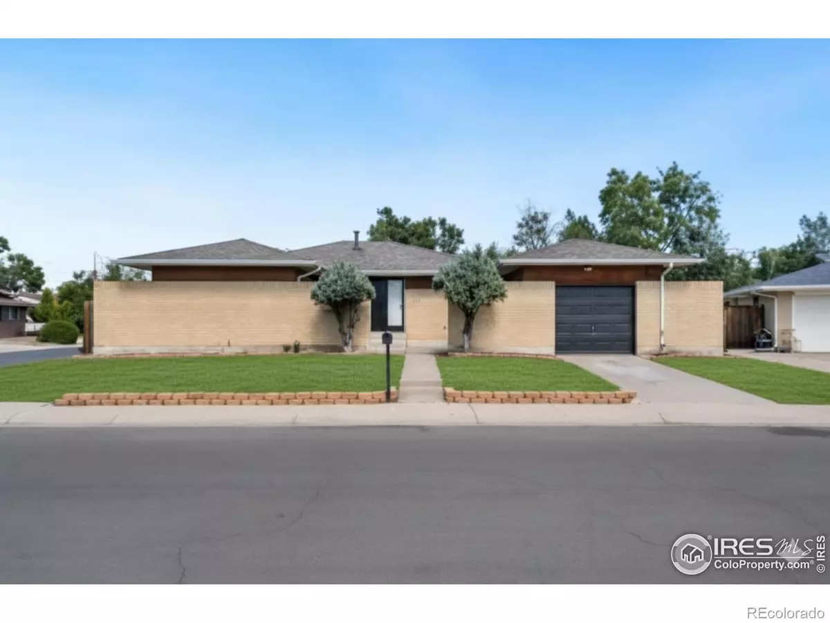 Denver, CO 80239,12203 E 53rd AVE