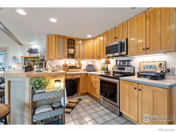 Lyons, CO 80540,123 Mohawk RD