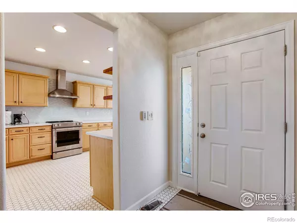 Longmont, CO 80504,1236 Button Rock DR