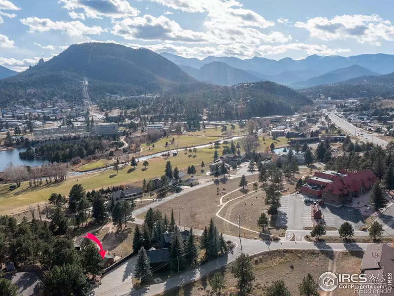 450 Hillside LN #Unit A & B, Estes Park, CO 80517