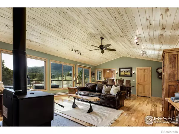 Lyons, CO 80540,321 May AVE